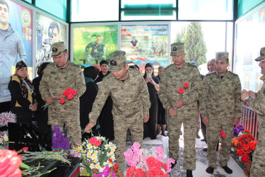 Şəhidin doğum günündə məzarı və ailəsi ziyarət olundu