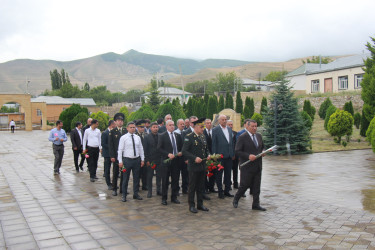 Azərbaycan polisi məsuliyyətli və şərəfli vəzifəsinin öhtəsindən bacarıqla gəlir