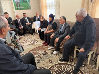 Şəhid ailələri ziyarət olundu