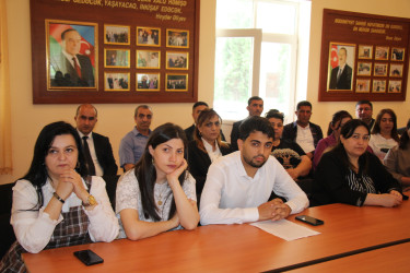 “Heydər Əliyev – müstəqil və qüdrətli Azərbaycanın banisi” mövzusunda dəyirmi masa keçirildi
