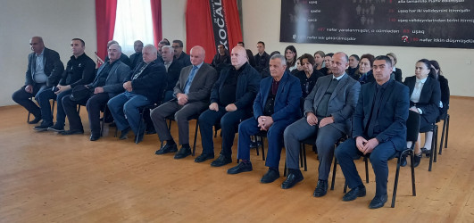 Gəncə şəhəri Yeni qəsəbə-2-də müvəqqəti olaraq yaşayan Xocalı rayon sakinlərinin səyyar görüş-qəbulu keçirilmişdir
