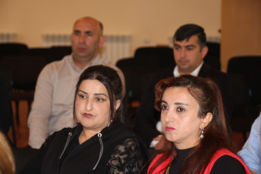 “Heydər Əliyev – müstəqil və qüdrətli Azərbaycanın banisi” mövzusunda dəyirmi masa keçirildi