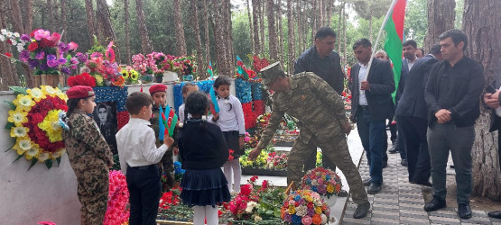 Antiterror əməliyyatlarında şəhid olan Samir Məmmədovun məzarı ziyarət olundu