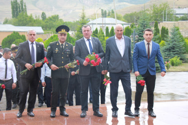 Azərbaycan polisi məsuliyyətli və şərəfli vəzifəsinin öhtəsindən bacarıqla gəlir