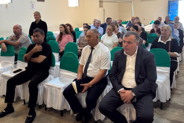 Abşeron rayonunda müvəqqəti olaraq məskunlaşmış Xocalı rayon sakinlərinin səyyar görüş-qəbulu keçirilmişdir