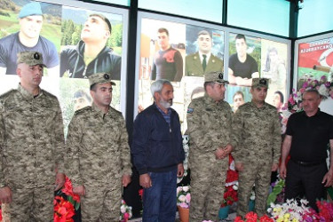 Şəhidin doğum günündə məzarı və ailəsi ziyarət olundu