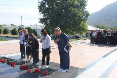 Xocalılar 27 Sentyabr – Anım Günündə şəhidlərin xatirəsini yad ediblər